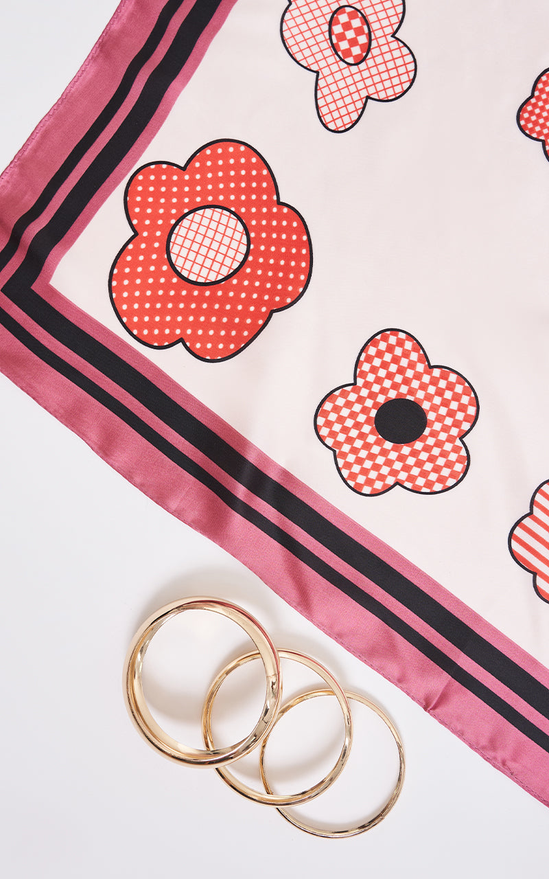 GREAT MEMORIES SCARF