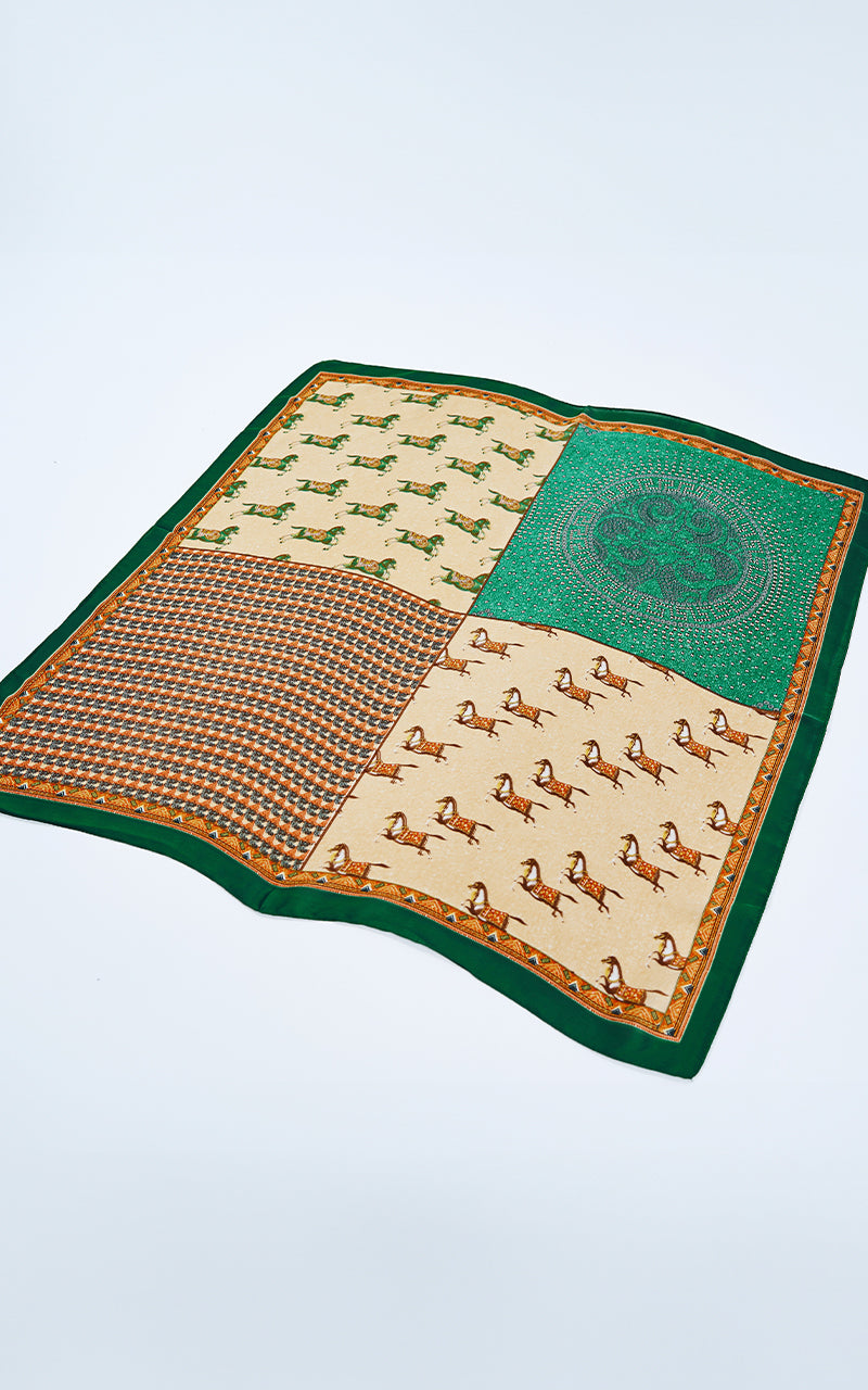 ESCAPE THE ORDINARY SCARF