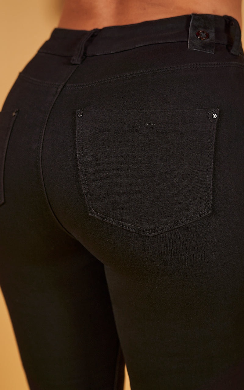 BASIC SKINNY ANKLE JEANS
