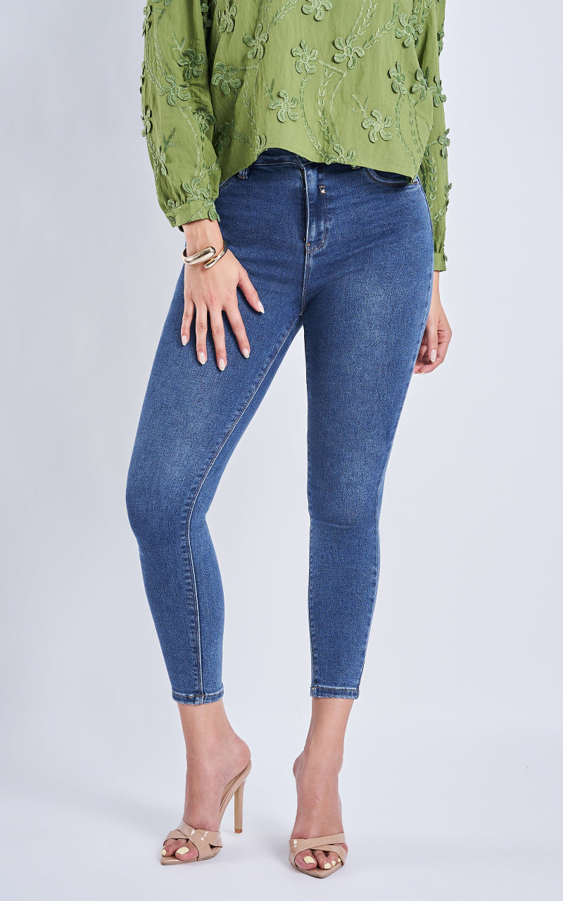BASIC SKINNY ANKLE JEANS