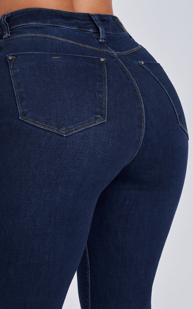 BASIC STRAIGHT ANKLE JEANS
