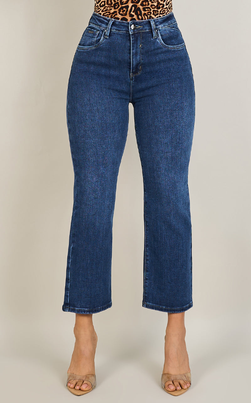 BASIC STRAIGHT CROPED JEANS