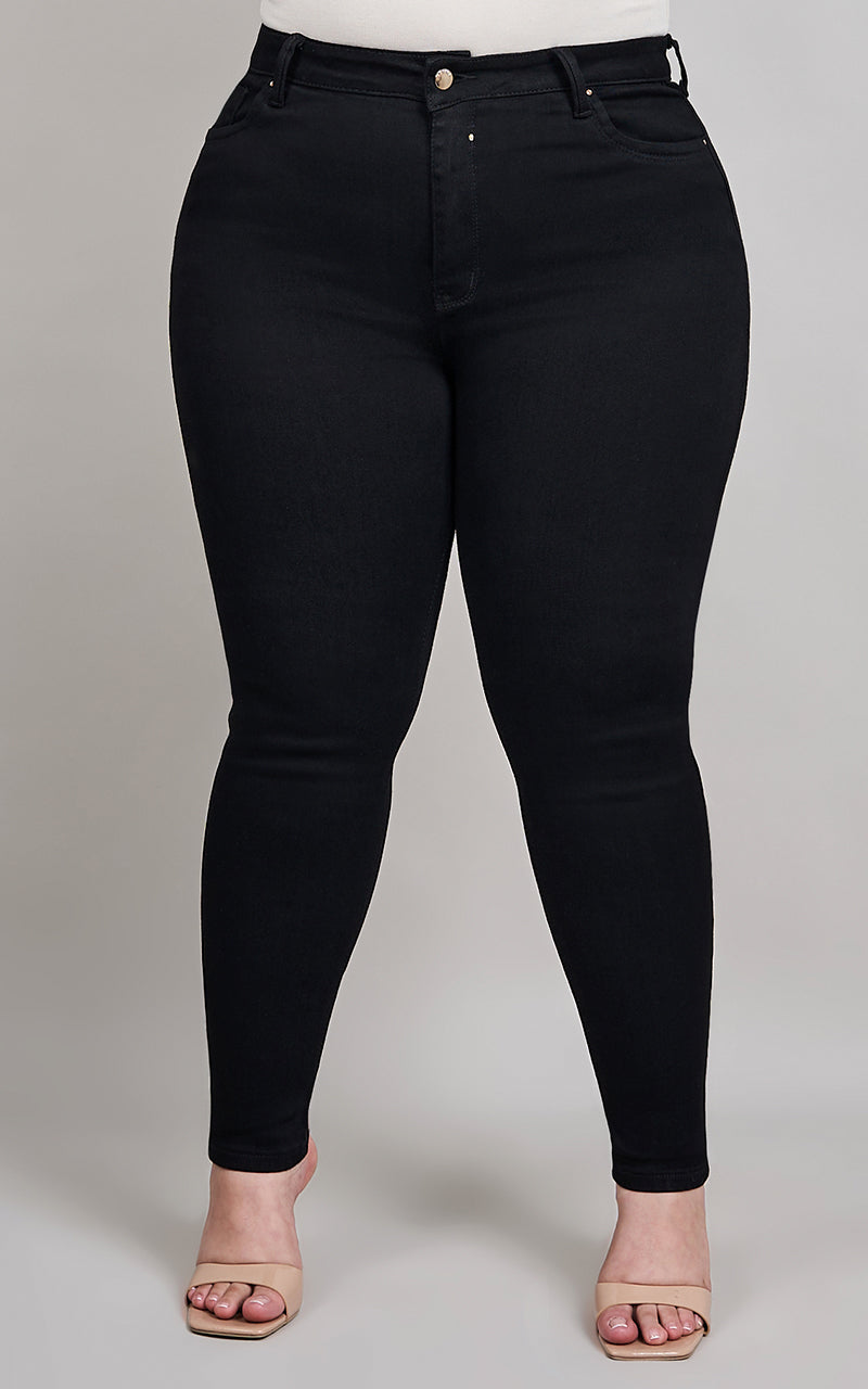 PLUS SIZE SKINNY ANKLE JEANS