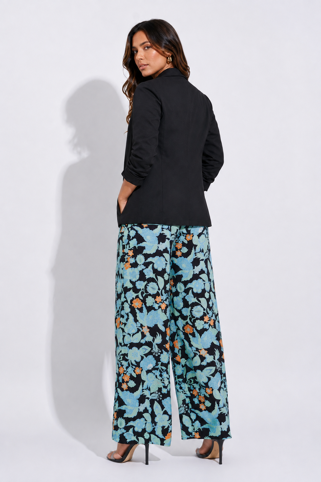 BLACK OFFICE BLAZER