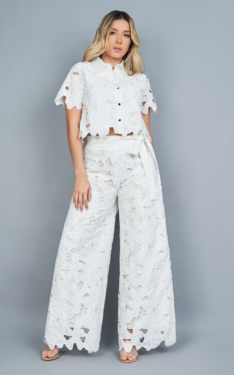 DELICATE FLOWERS SHIRT