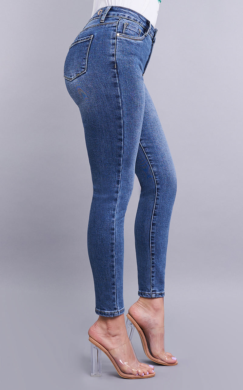 JEANS SKINNY ANKLE TIRO ALTO