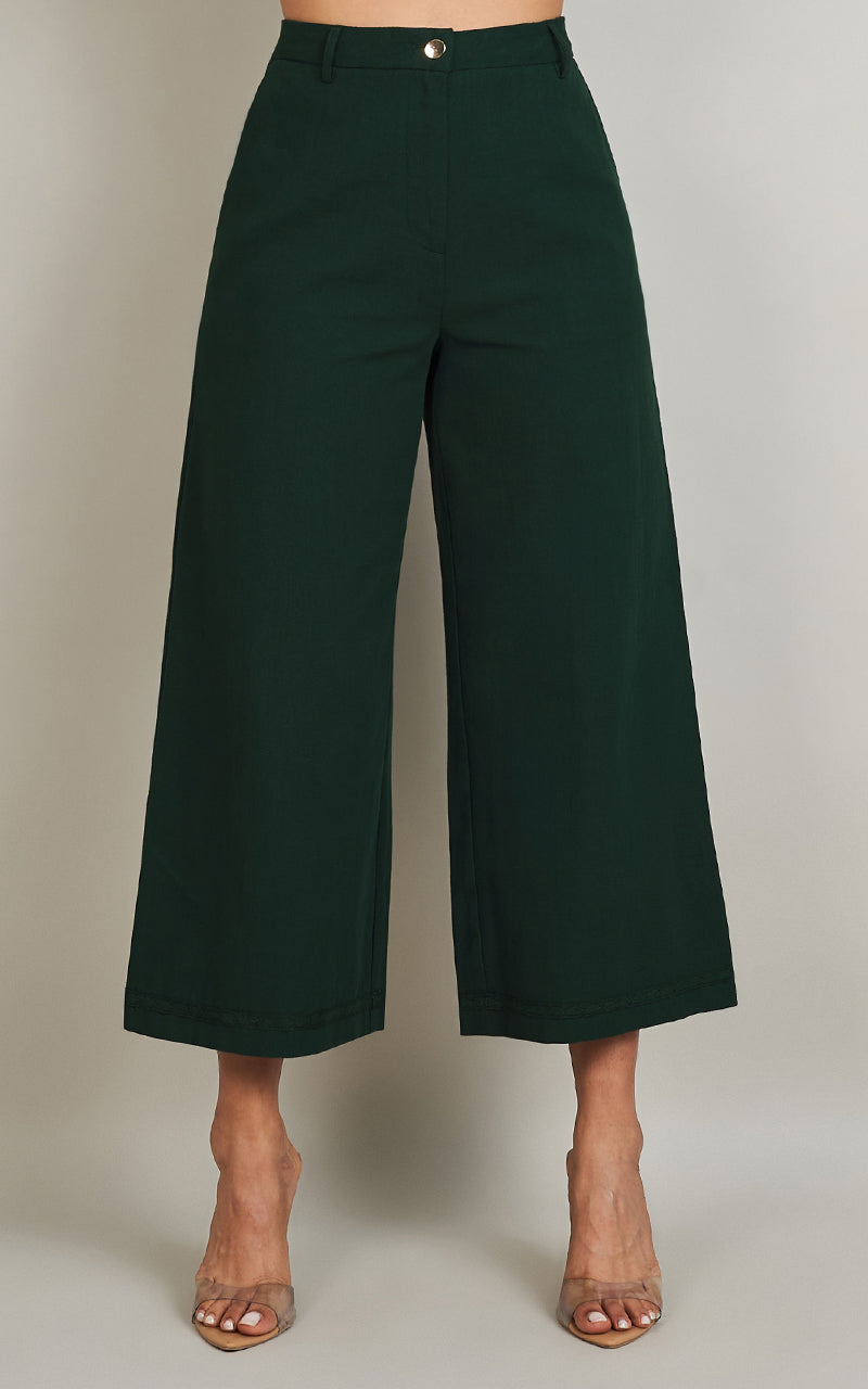 DELICATE BUT POWERFUL PANTS