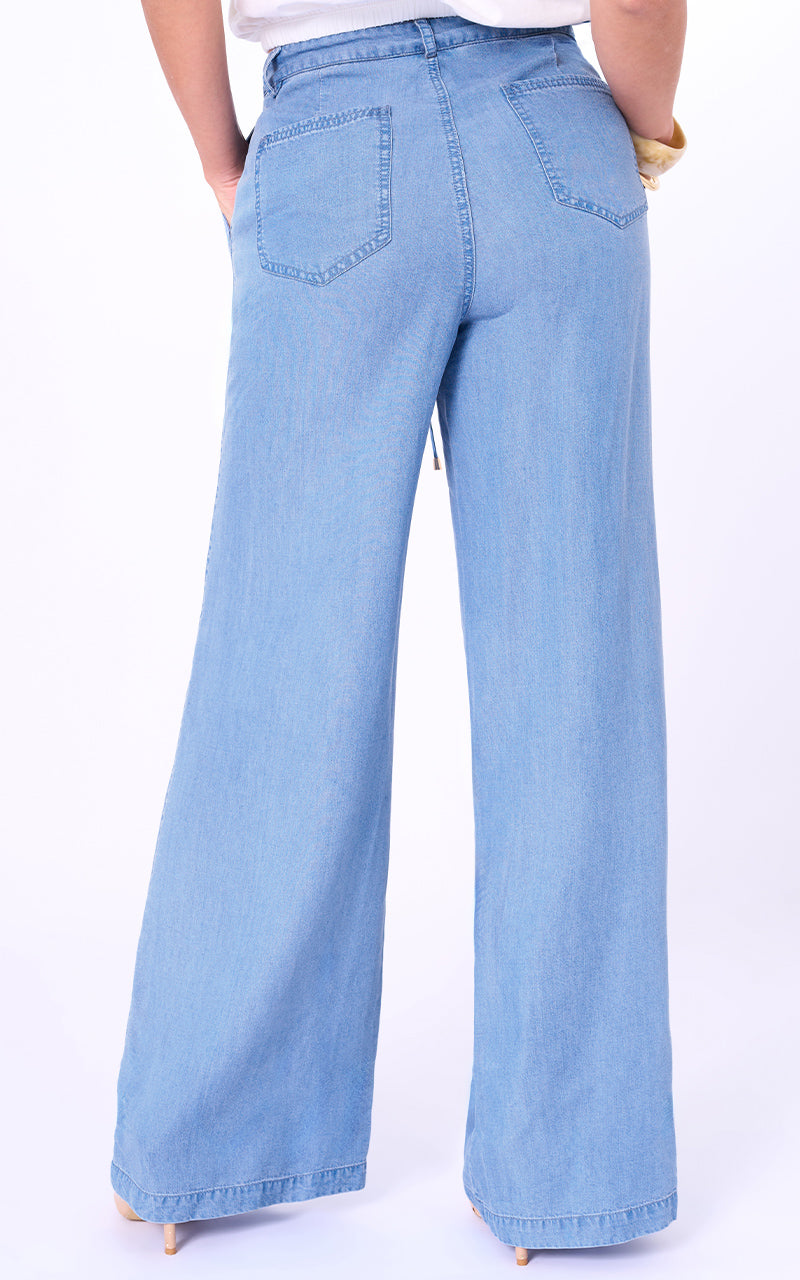 CONJUNTO DENIM CLARO CHALECO Y PANTALON