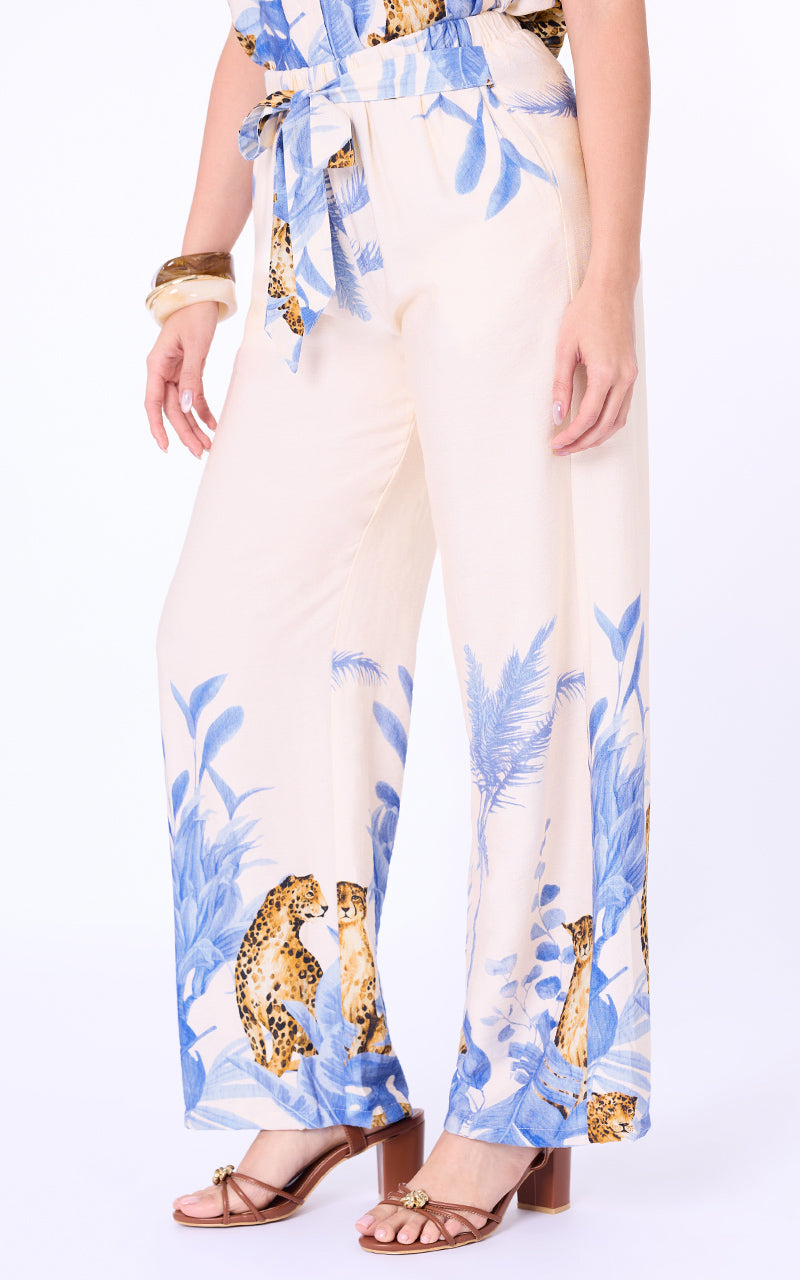 CONJUNTO CAMISA Y PANTALÓN ESTAMPADO