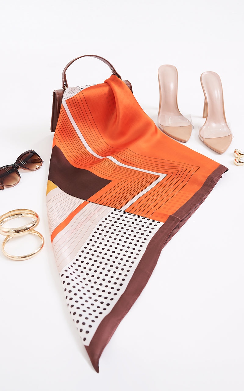 RETRO PRINTED SCARF