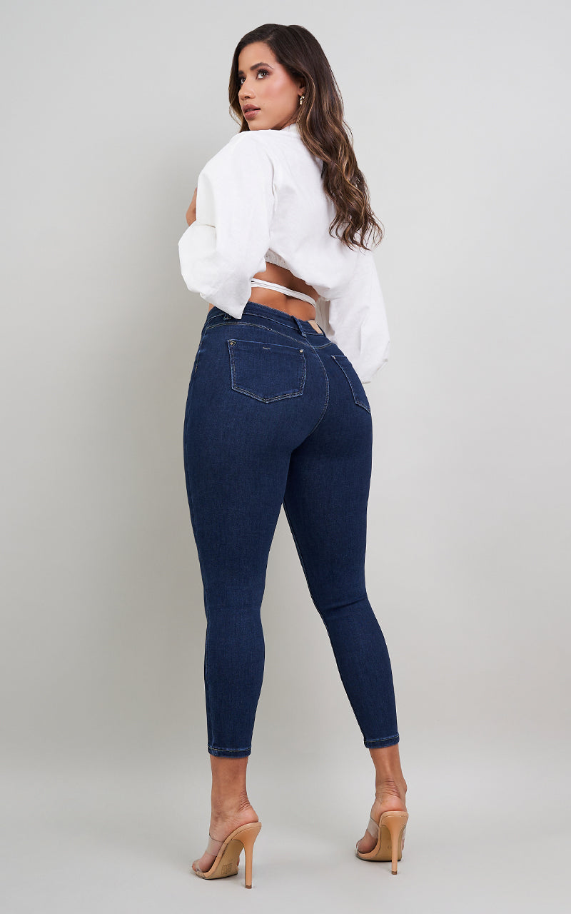 BASIC SKINNY ANKLE JEANS