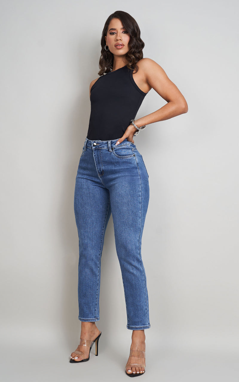 BASIC SLIM JEANS