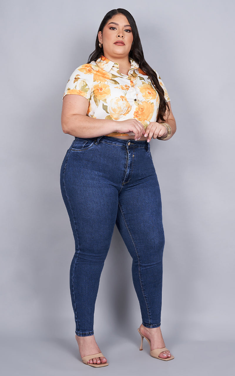 PLUS SIZE SKINNY ANKLE JEANS