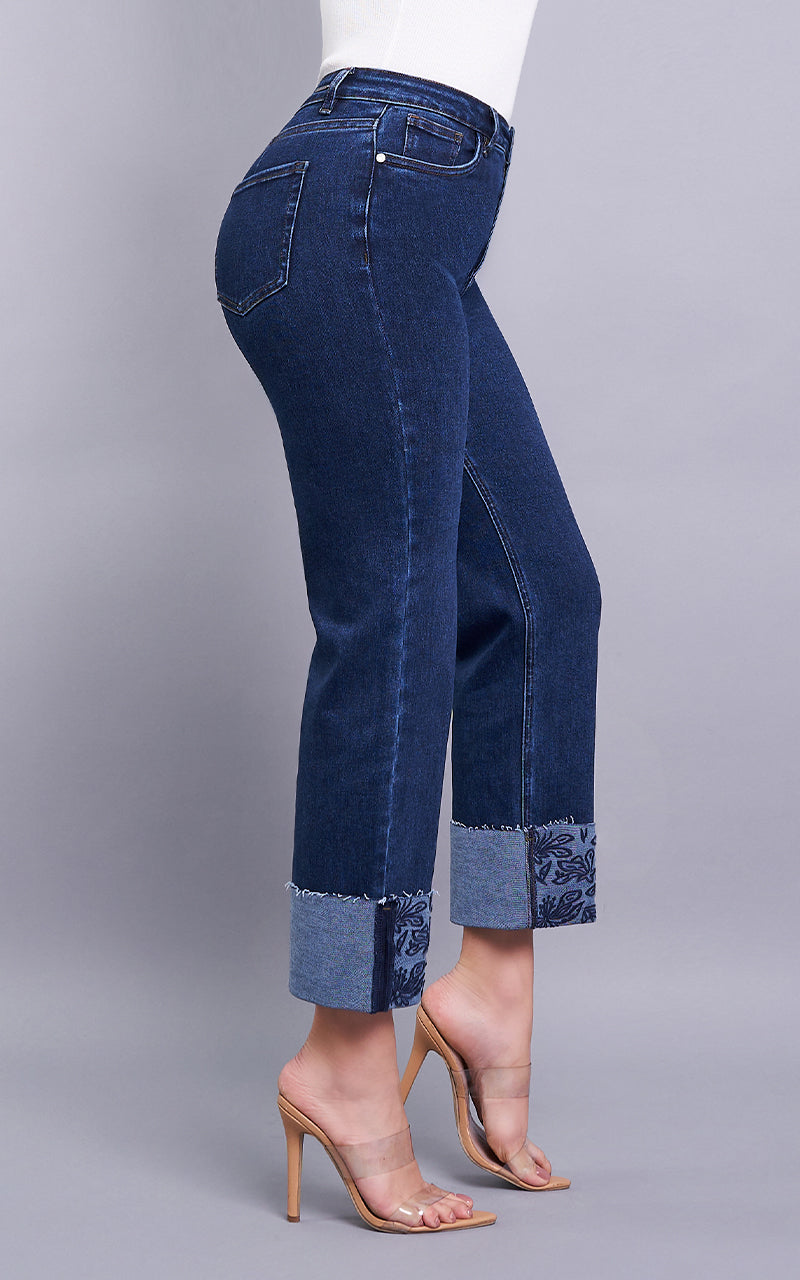 EVANGELINE STRAIGHT JEANS
