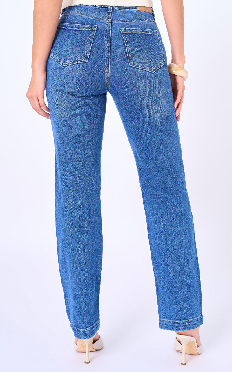 Jeans Straight Tiro Alto