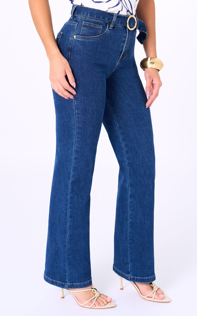 JEANS STRAIGHT TIRO ALTO