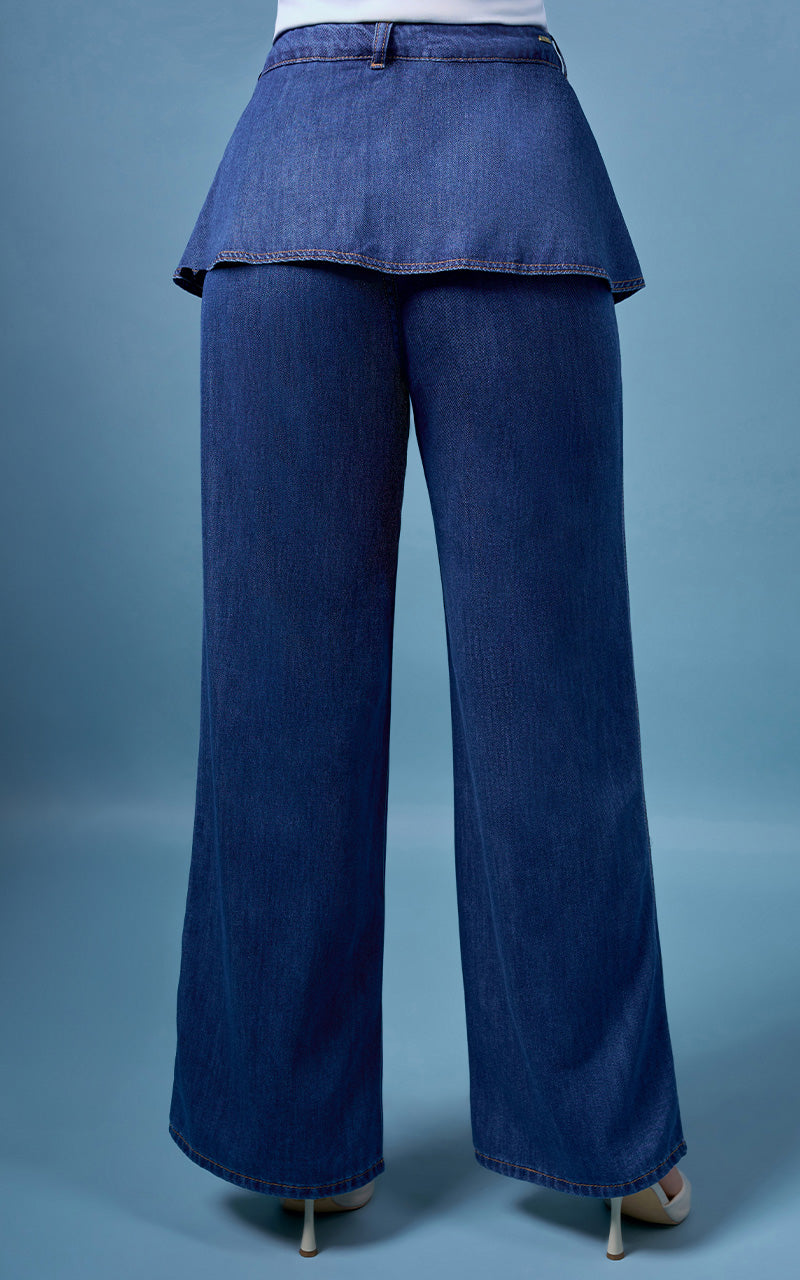 JEANS STRAIGHT CON SOBRE FALDA