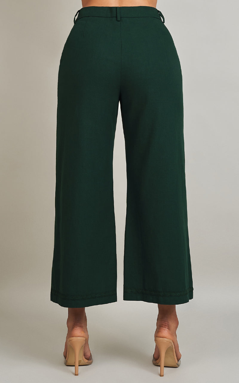 DELICATE BUT POWERFUL PANTS