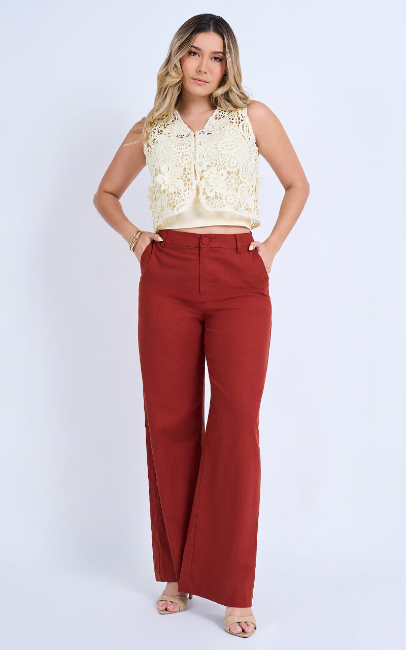 DELICATE BLOOMS TOP