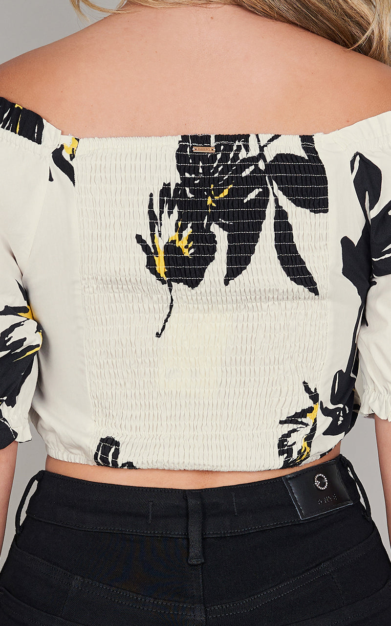Floral Stroke Top – Top estampado manga 3/4 tropical | Bonage