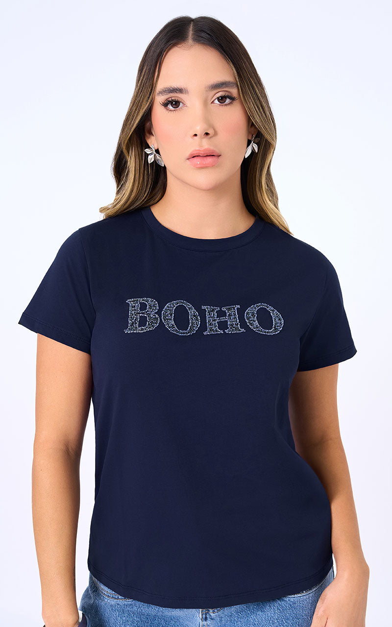 T-SHIRT CON FRASE BOHO AZUL MARINO