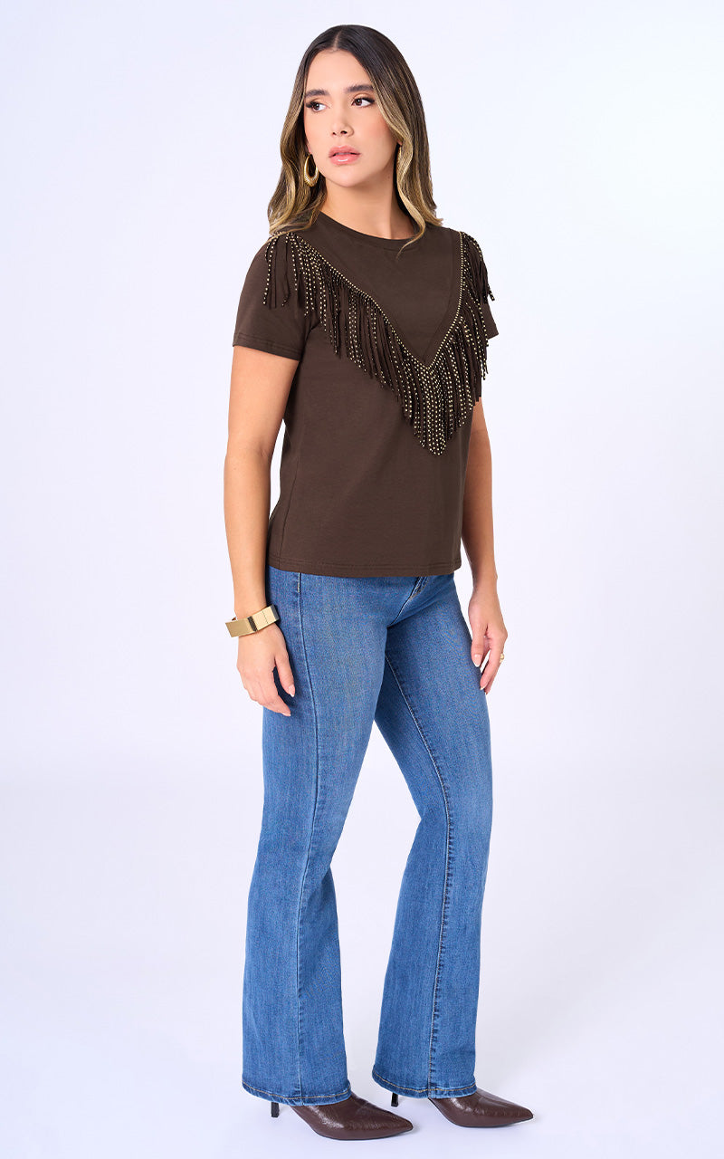 T-SHIRT CON FLECOS