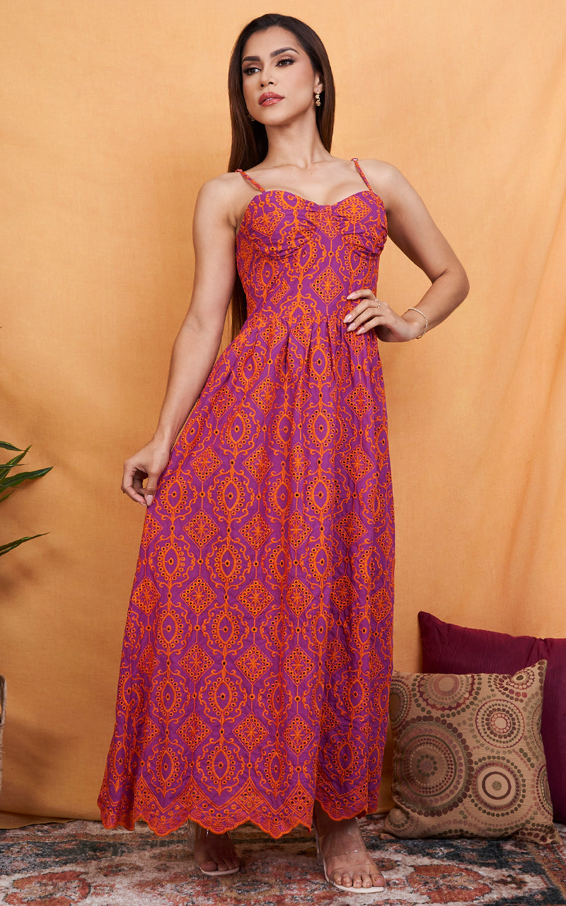 DANCING IN MOROCCO DRESS